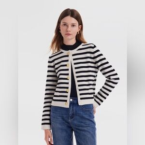 Goelia Button Up Woolen Striped Lady Cardigan